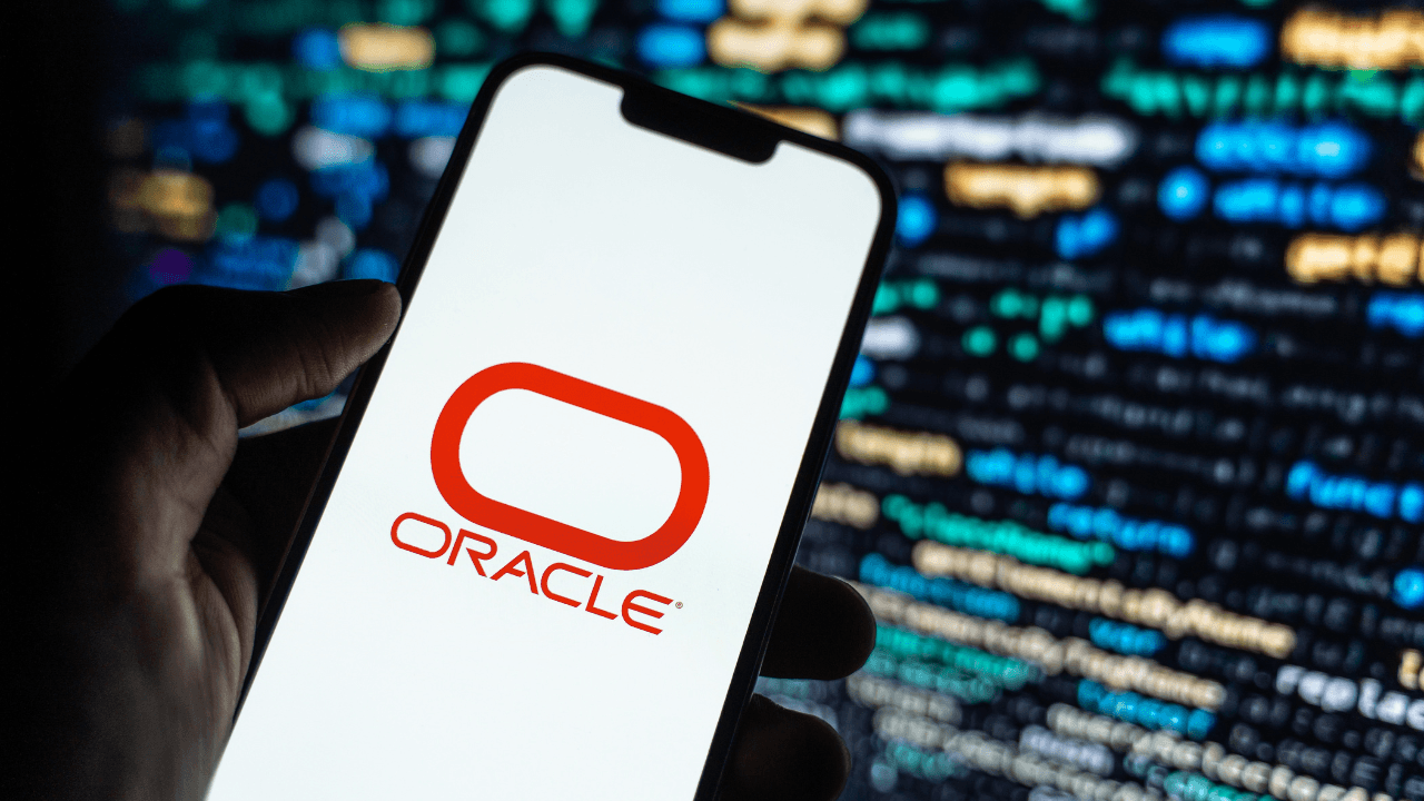 Oracle, süni intellekt yatırımları səbəbindən 30 minə yaxın işçisini işdən çıxardı